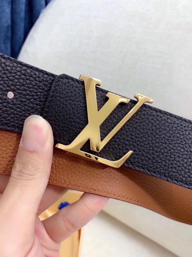 Louis Vuitton LV Initials Black Leather Belt Gold Buckle view