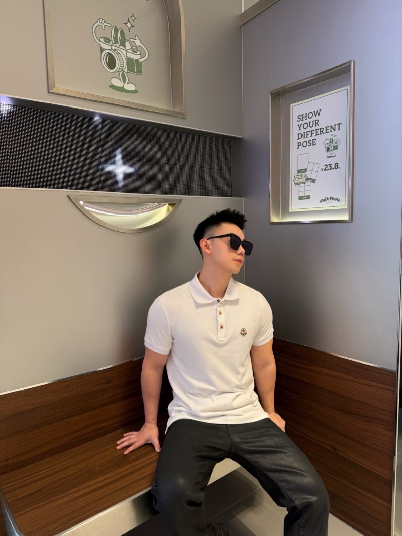 Moncler Classic White Polo Shirt view