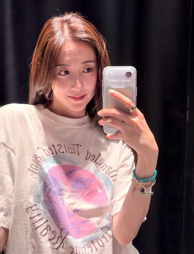 Cream Graphic Print Short Sleeve T-Shirt