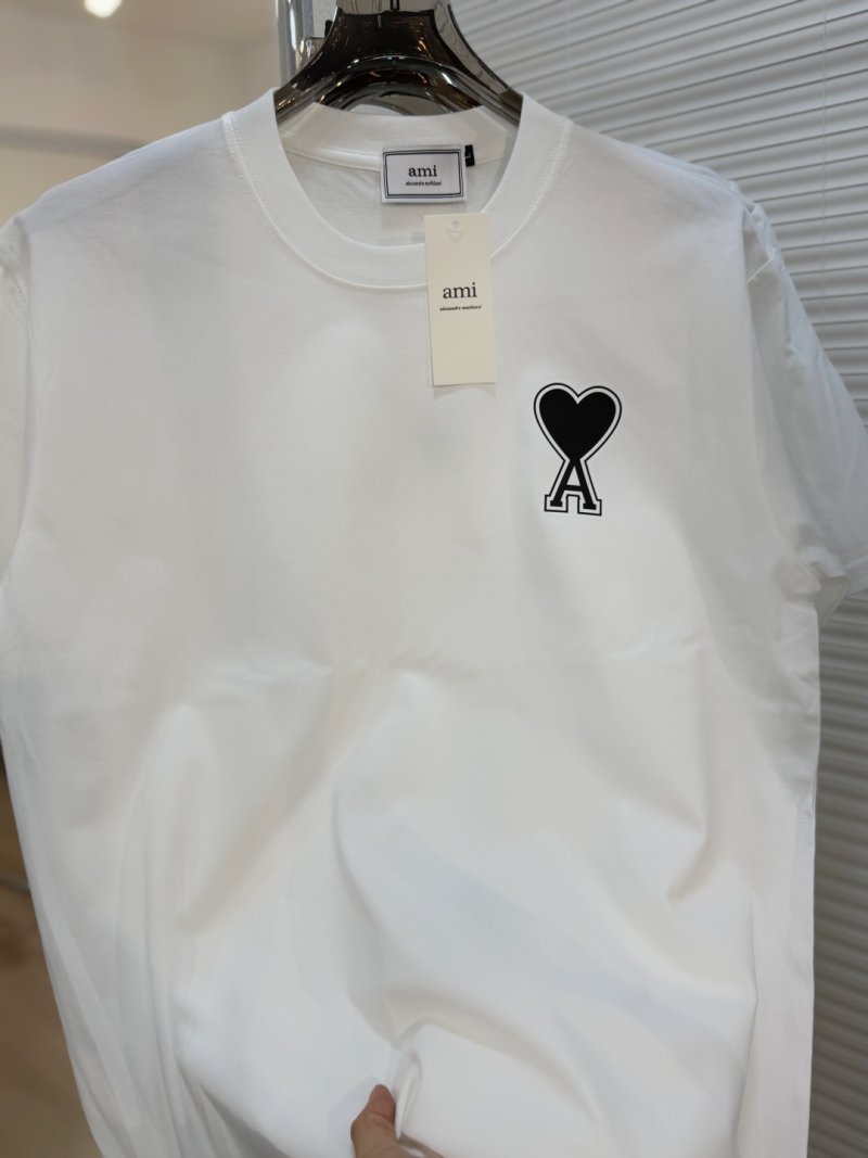 Ami Heart Logo Short Sleeve T-Shirt White view