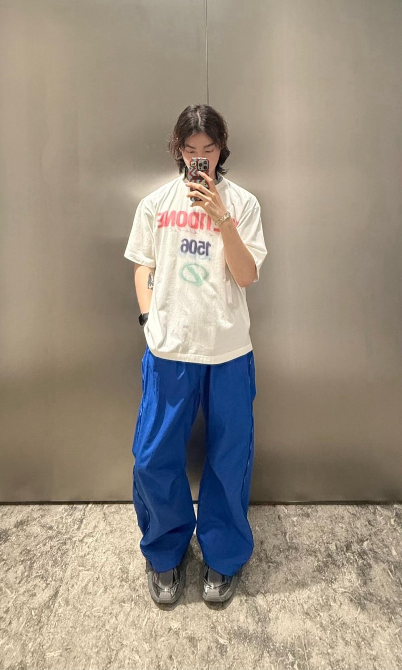 Oversized Welcome Graphic T-Shirt White view