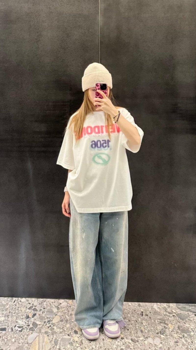 Oversized Welcome Graphic T-Shirt White view