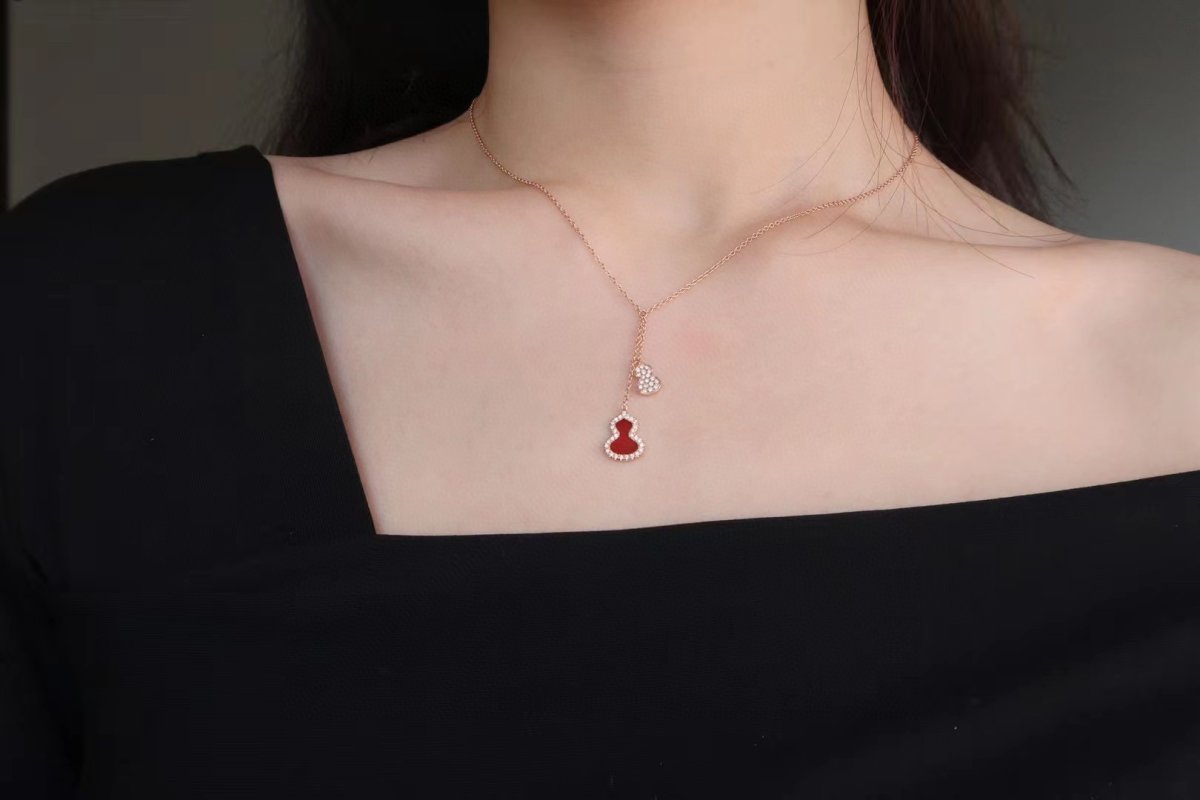 Qeelin Red Jade Gourd Tassel Pendant Necklace S925 view