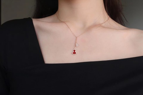 Qeelin Red Jade Gourd Tassel Pendant Necklace S925 view 9