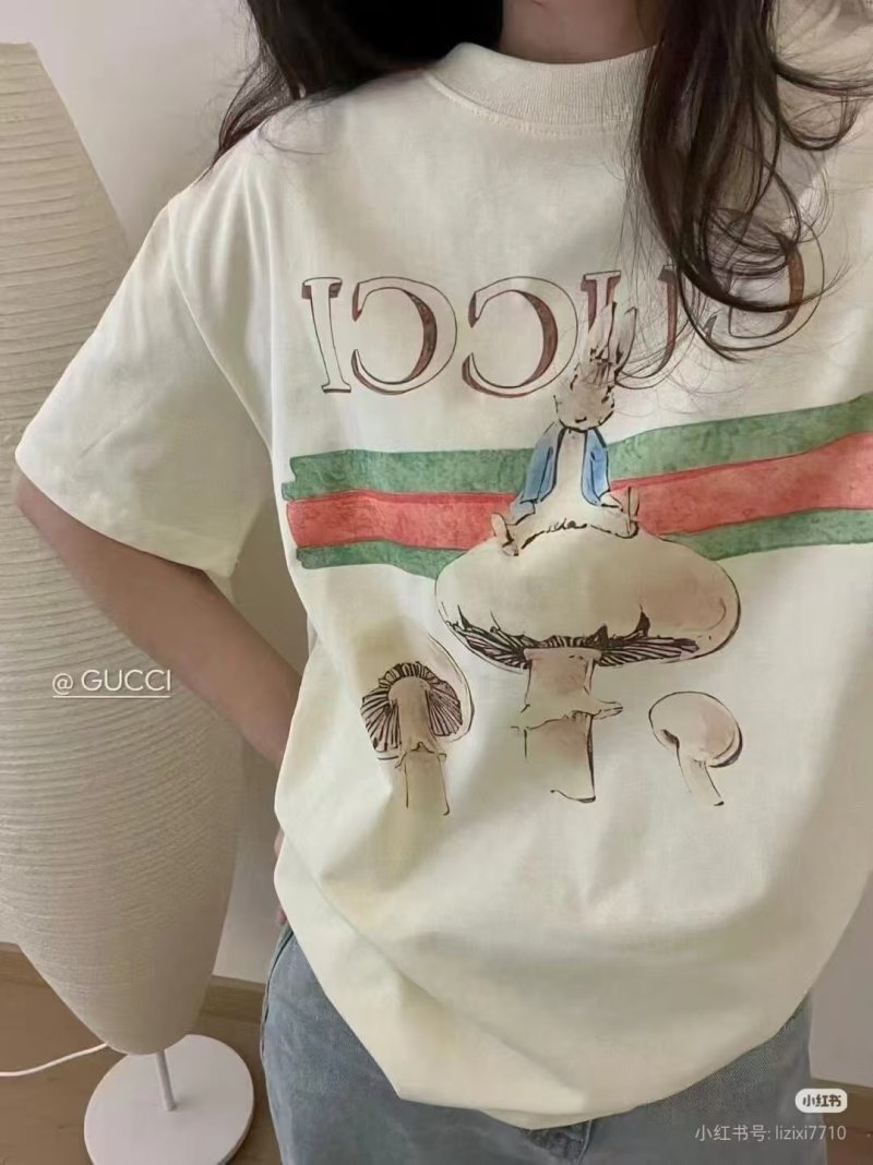 Gucci Cream Mushroom Graphic T-Shirt view