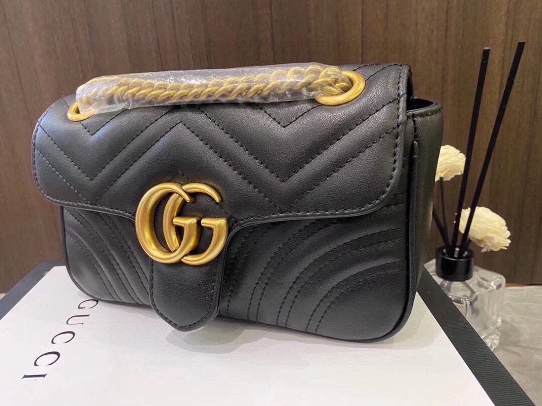 Gucci GG Marmont Black Quilted Leather Shoulder Bag view