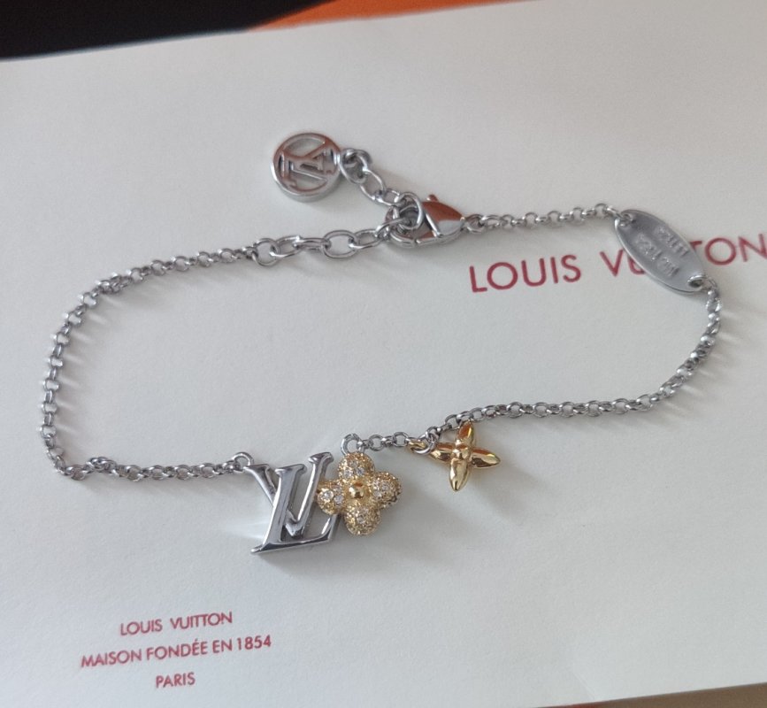 LV Gram Monogram Floral Zirconia Chain Bracelet Silver view