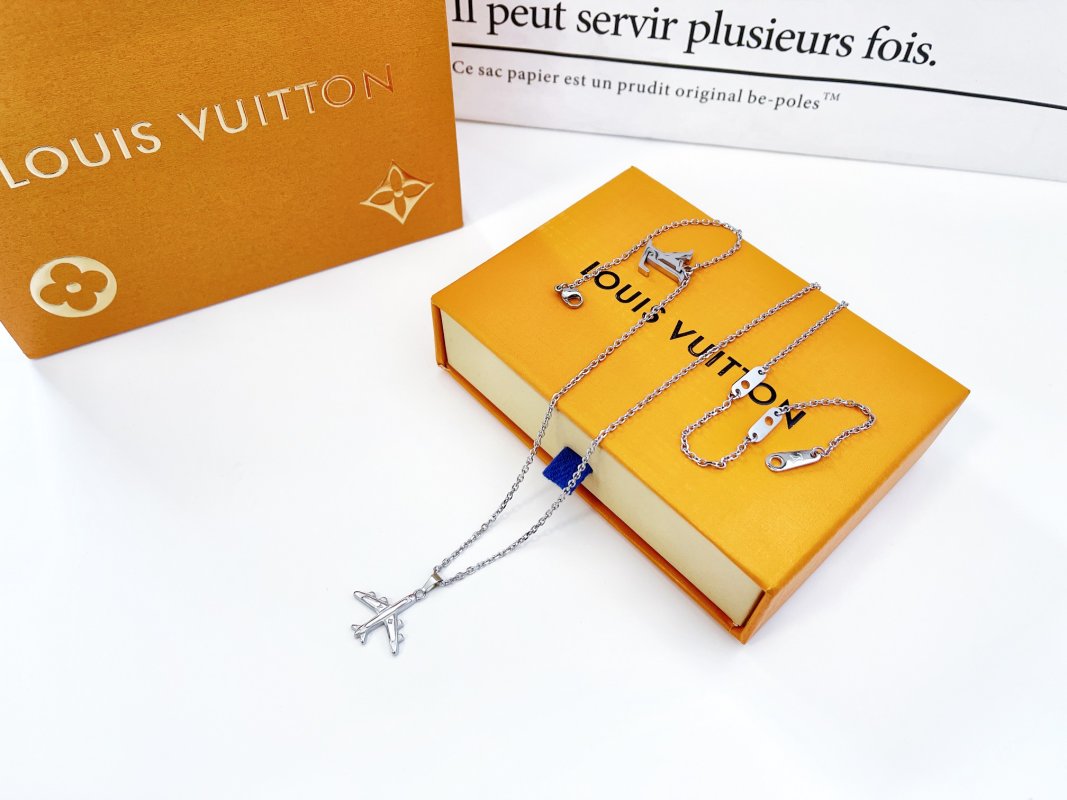 LV Plane Pendant Necklace Silver view