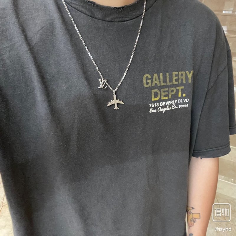 LV Plane Pendant Necklace Silver view