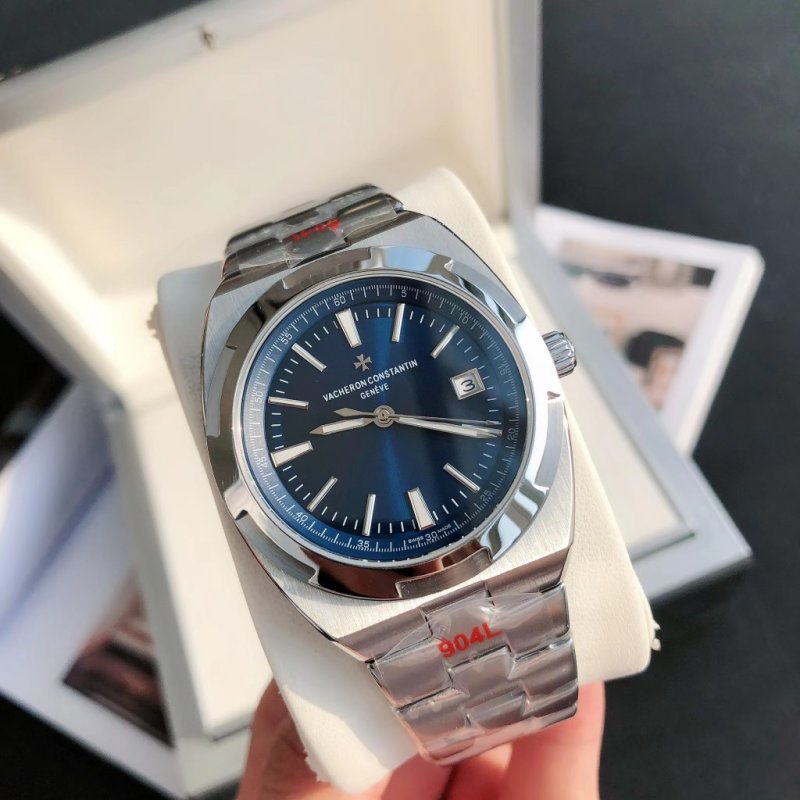 Vacheron Constantin Overseas 4500V Blue Dial Steel Watch view
