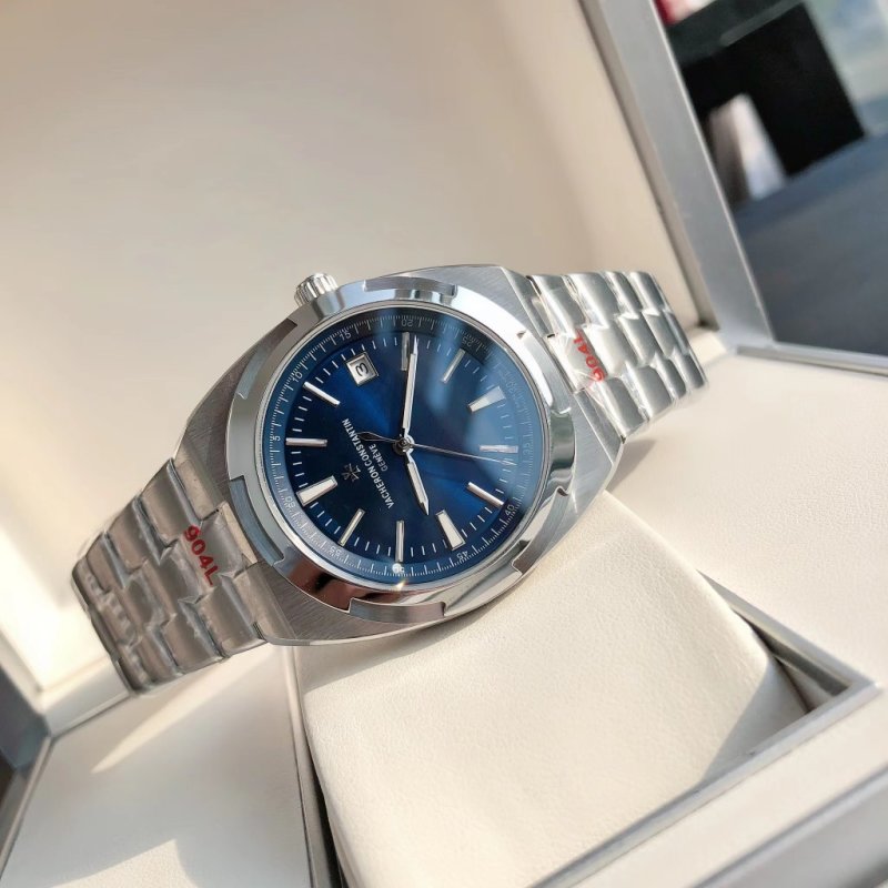 Vacheron Constantin Overseas 4500V Blue Dial Steel Watch view