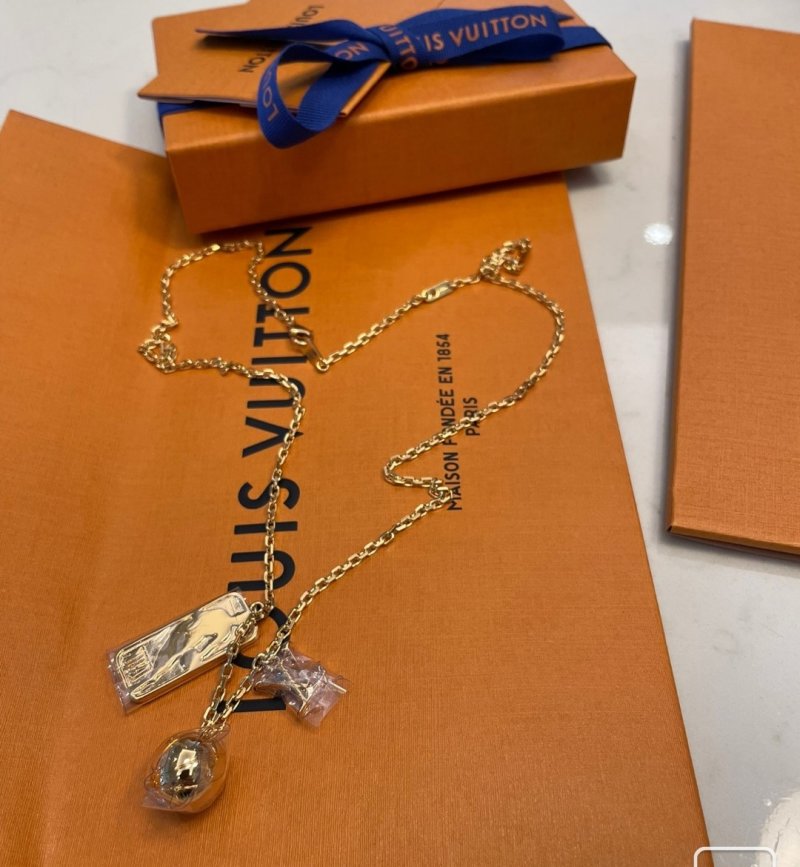Louis Vuitton LV×NBA Ball and Tab Gold Necklace view