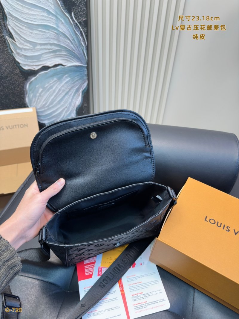 Louis Vuitton Monogram Embossed Black Messenger Bag 23cm view
