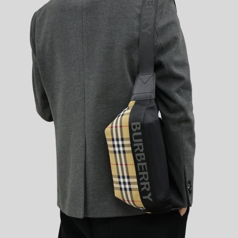 Burberry Vintage Check Waist Bag Black & Beige view