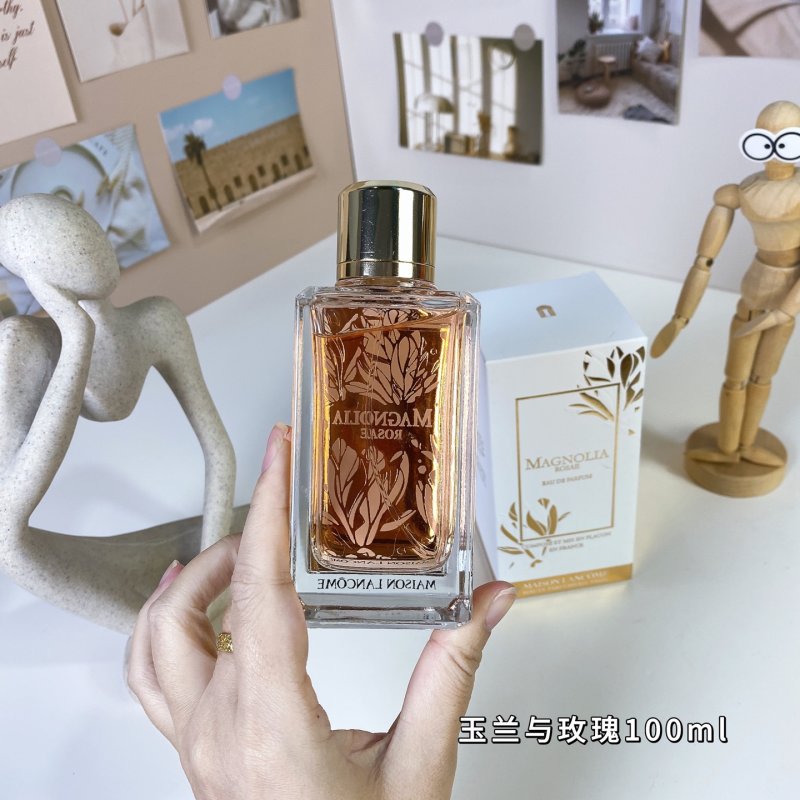 Lancôme Magnolia Rosae Eau de Parfum 100ml view