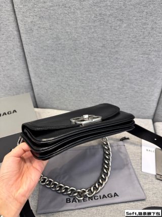 Balenciaga BB Soft Chain Shoulder Bag Black view 7
