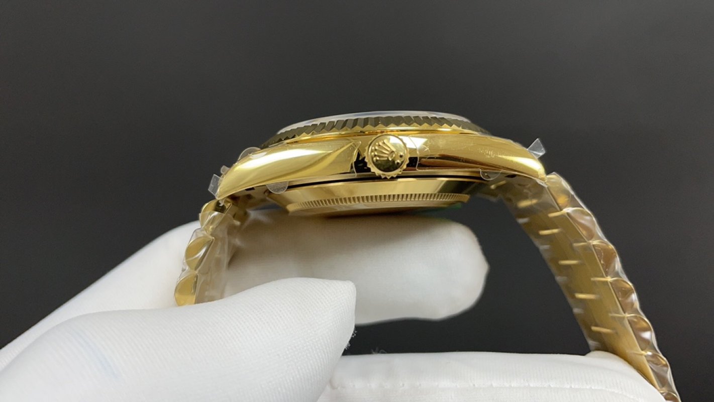 Rolex Day-Date 40mm Black Dial Gold Replica Watch view