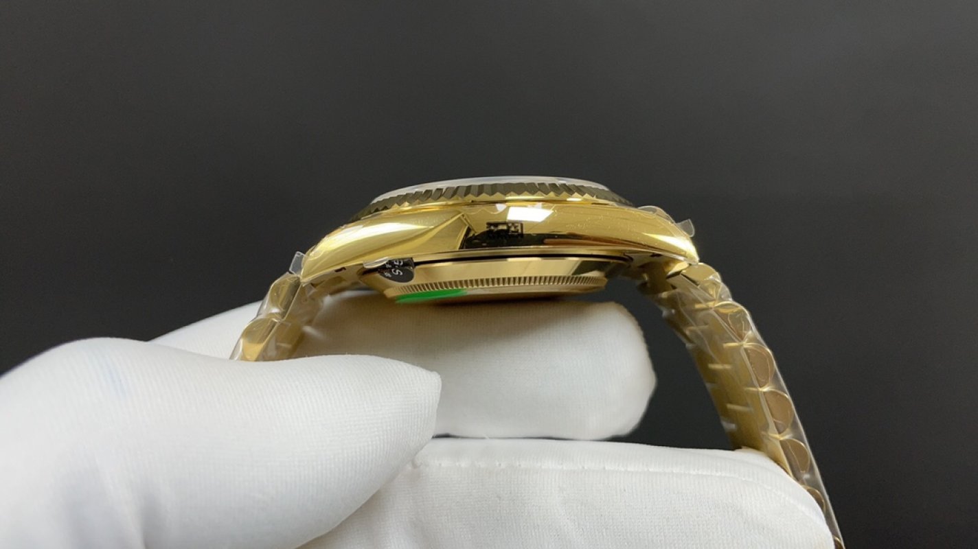 Rolex Day-Date 40mm Black Dial Gold Replica Watch view