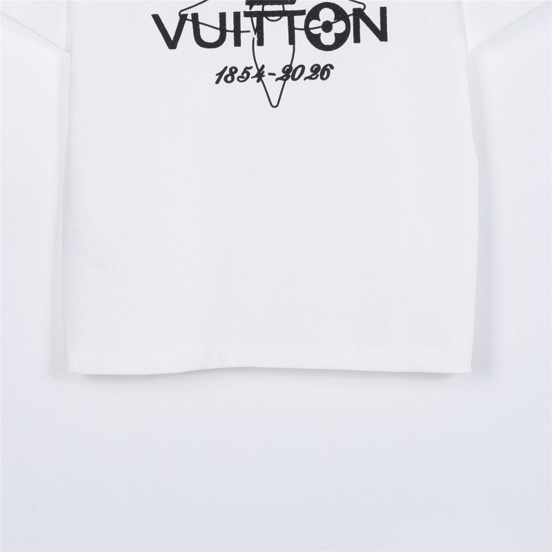Louis Vuitton White Crew Neck Graphic T-Shirt view