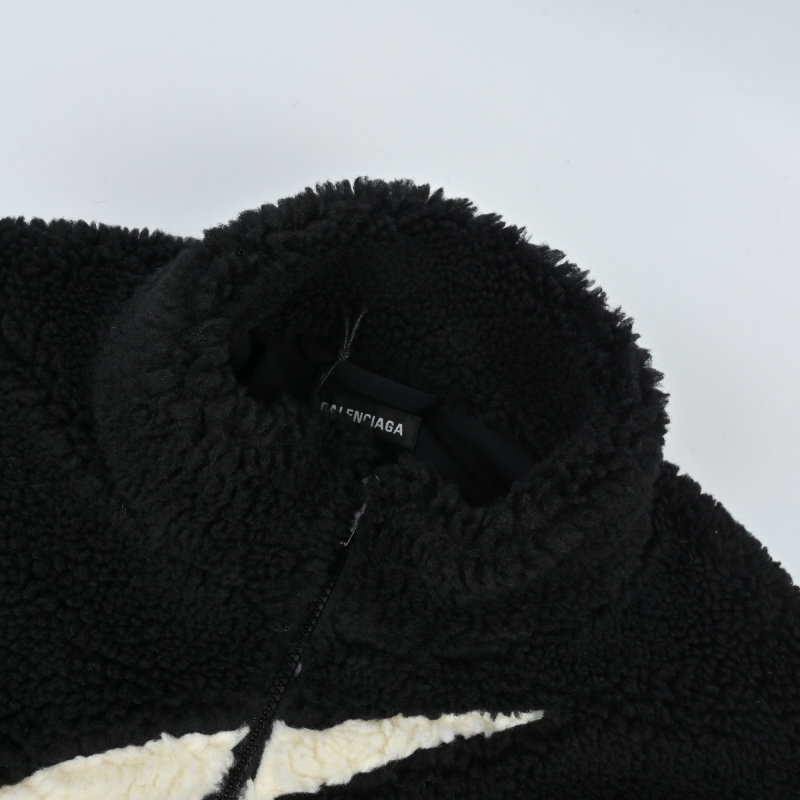Oakley Black & Cream Fleece Jacket view