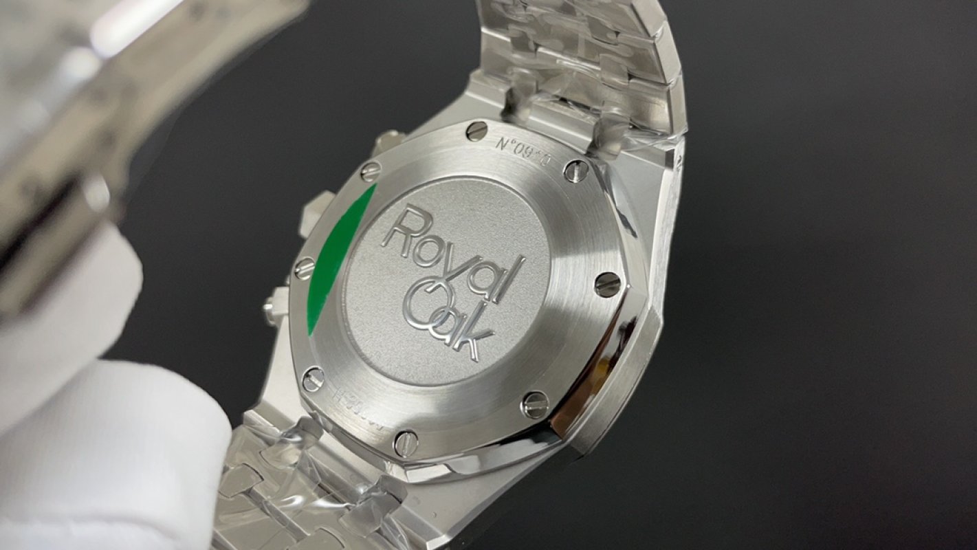 Audemars Piguet Royal Oak Panda Chronograph 41mm view