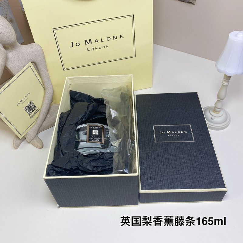Jo Malone English Pear & Freesia Diffuser Set 165ml view