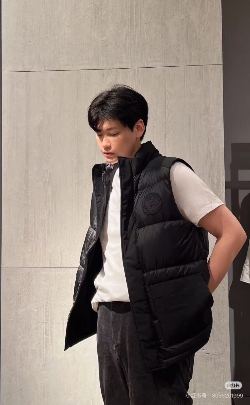 Black Puffer Gilet Vest with Embroidered Patch