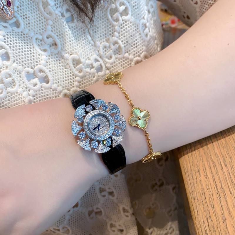 Bulgari Divas' Dream Rose Gold Diamond Amethyst Watch 33mm view