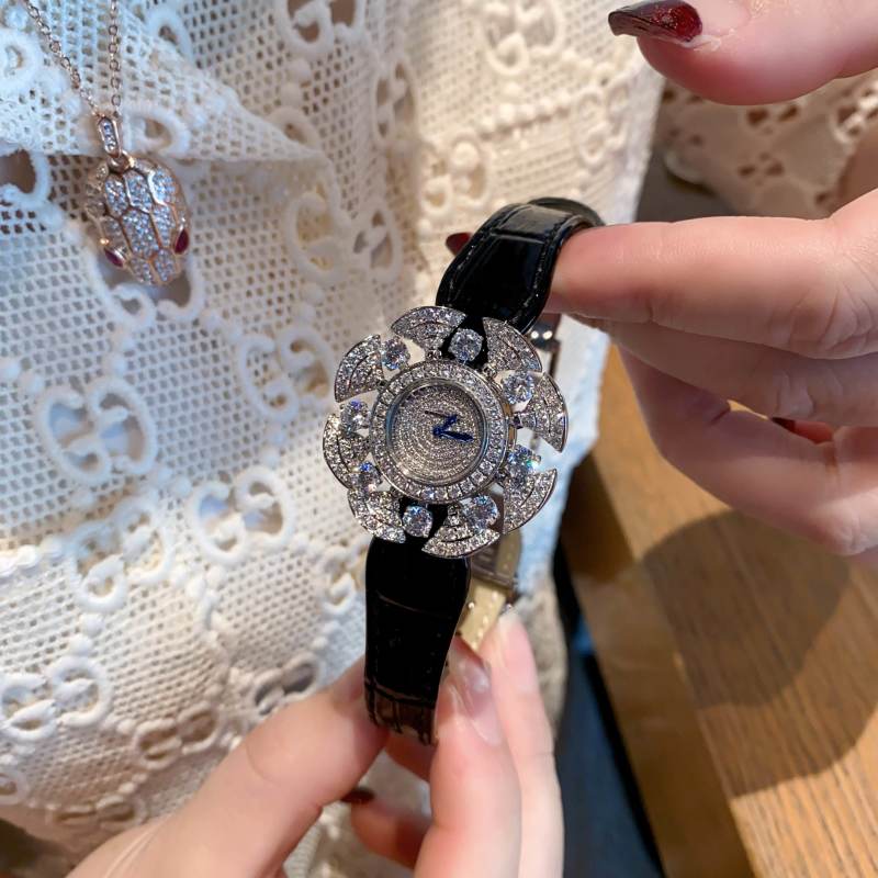Bulgari Divas' Dream Rose Gold Diamond Amethyst Watch 33mm view
