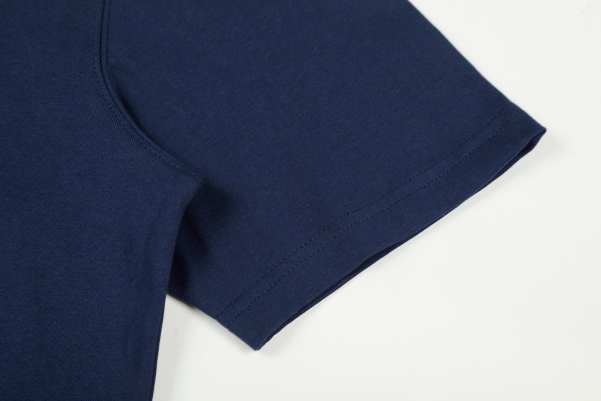 Ami Paris Navy Heart Logo T-Shirt Red view