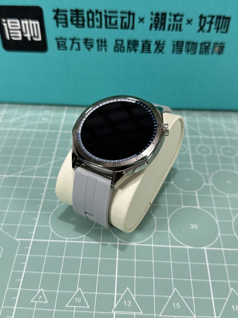 Huawei GT5 46mm Titanium Alloy Smartwatch - Topaz Blue view