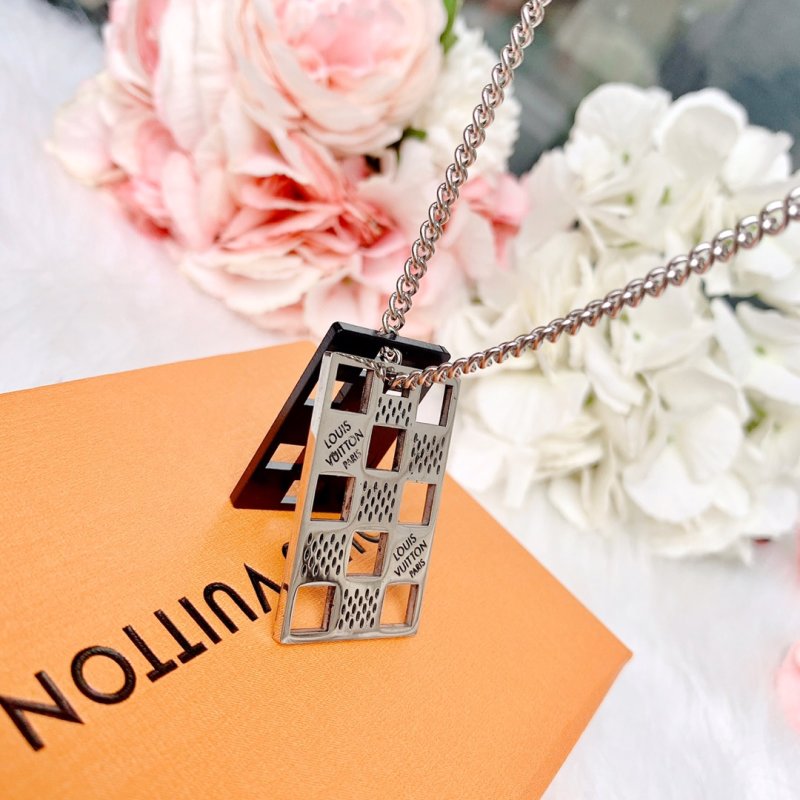 Louis Vuitton Damier Checkerboard Pendant Necklace Gold/Black view
