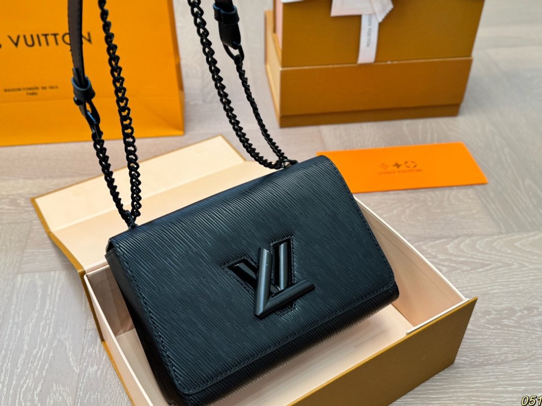Louis Vuitton LV Twist Black Epi Leather Shoulder Bag view