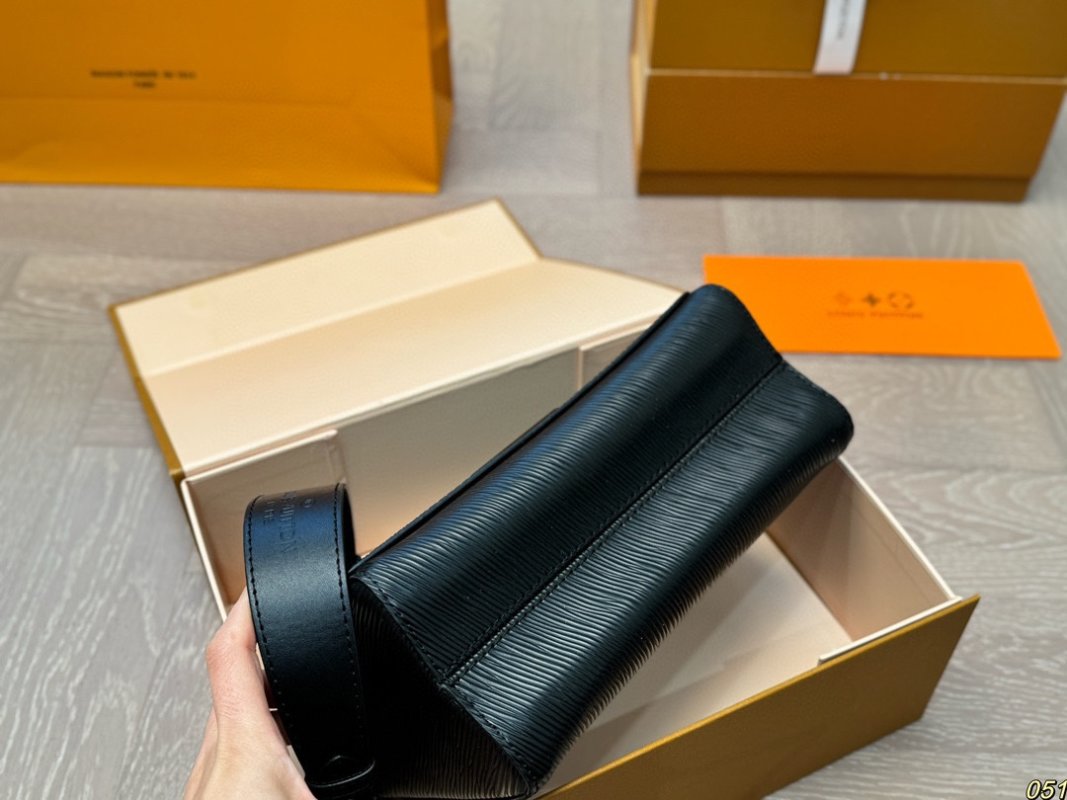 Louis Vuitton LV Twist Black Epi Leather Shoulder Bag view