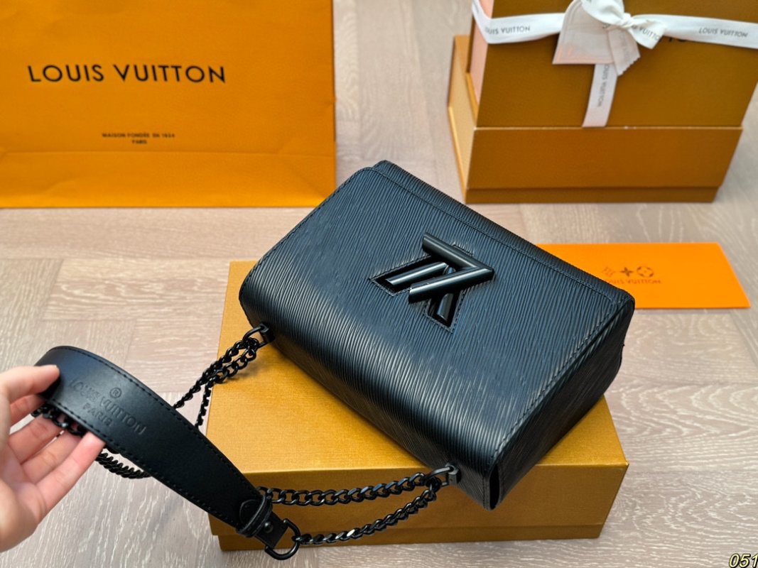 Louis Vuitton LV Twist Black Epi Leather Shoulder Bag view