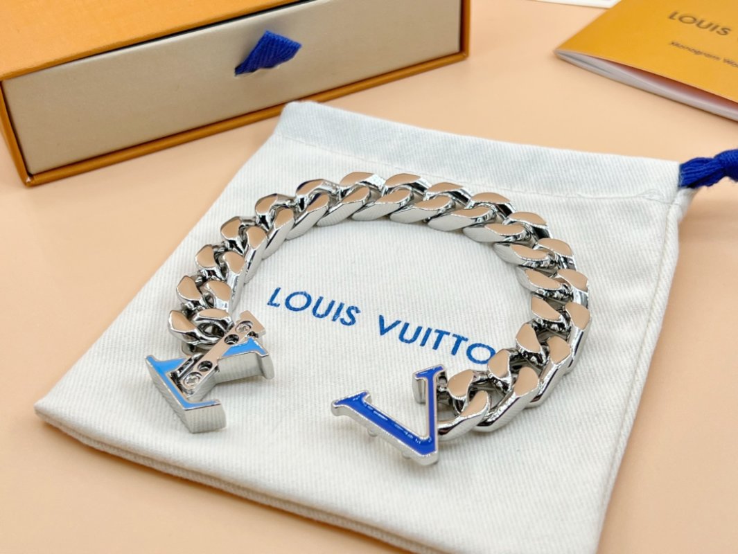Louis Vuitton LV Cuban Chain Bracelet Blue view