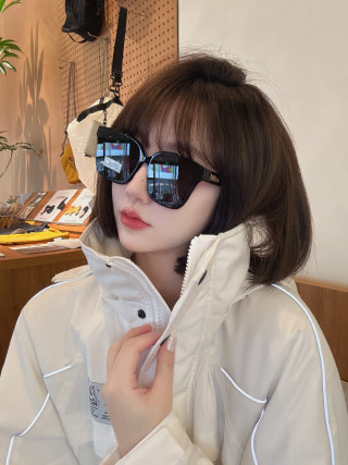 Miu Miu SMU 107Z Square Sunglasses - Terracotta view 9