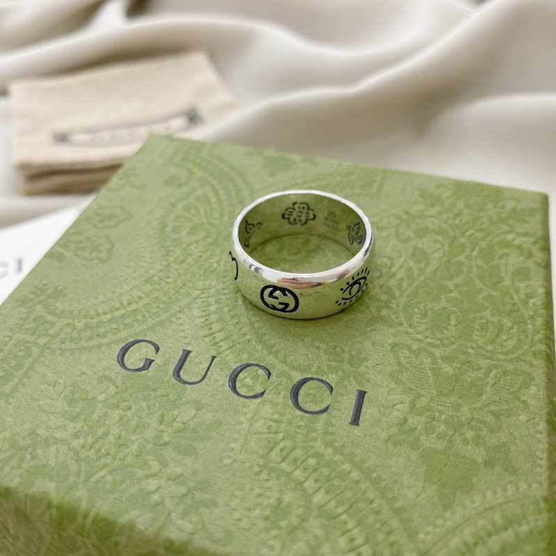 Gucci Double G Fearless Wide Band Silver Ring view