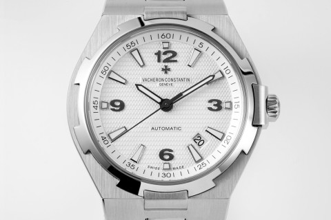 Vacheron Constantin Overseas Automatic Steel Watch 42mm view 5