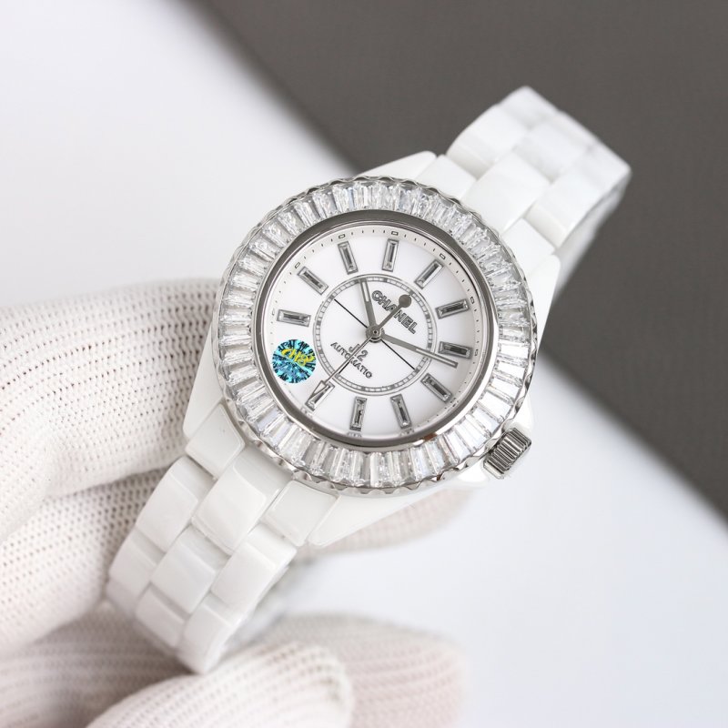 Chanel J12 33mm White Ceramic Automatic Watch view