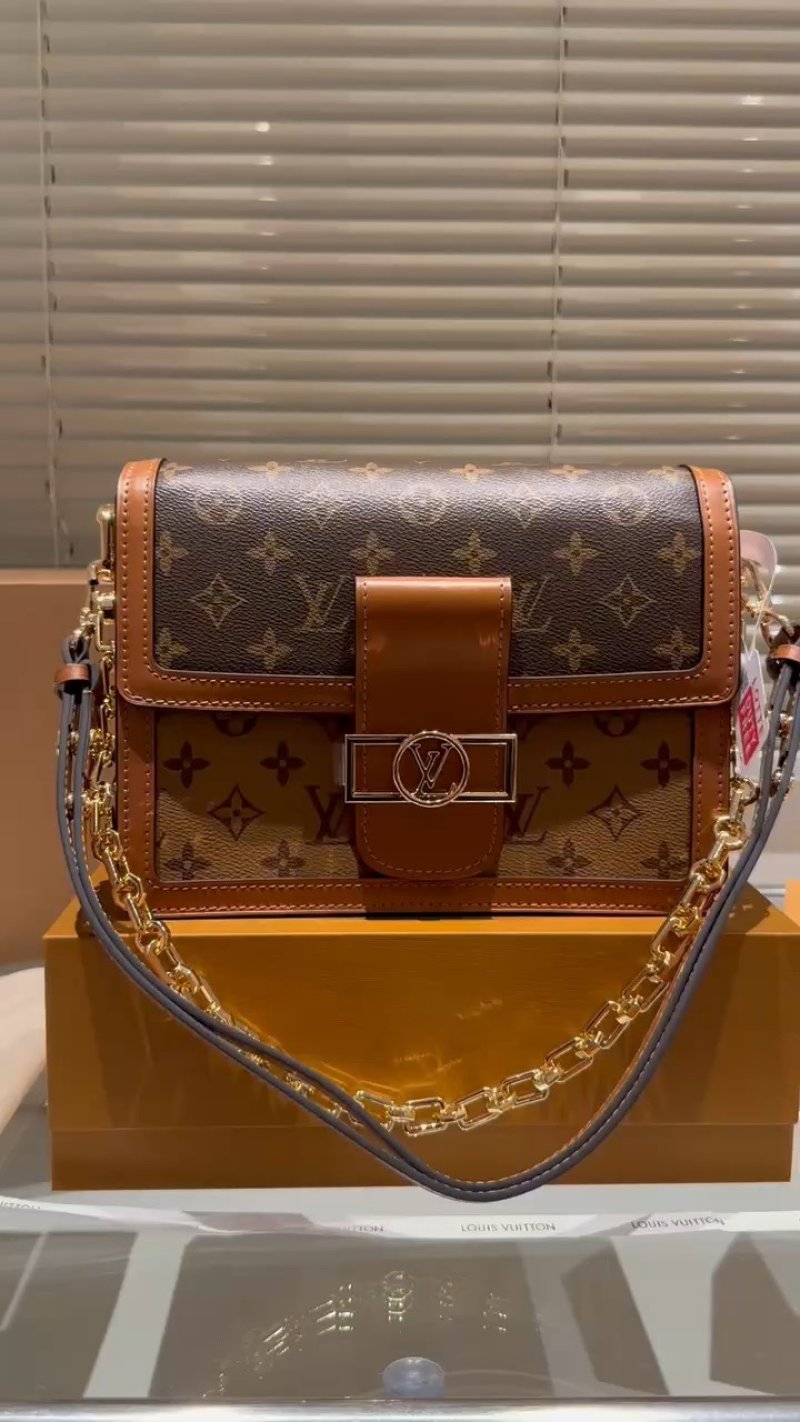 Louis Vuitton Monogram Twist Shoulder Bag Brown