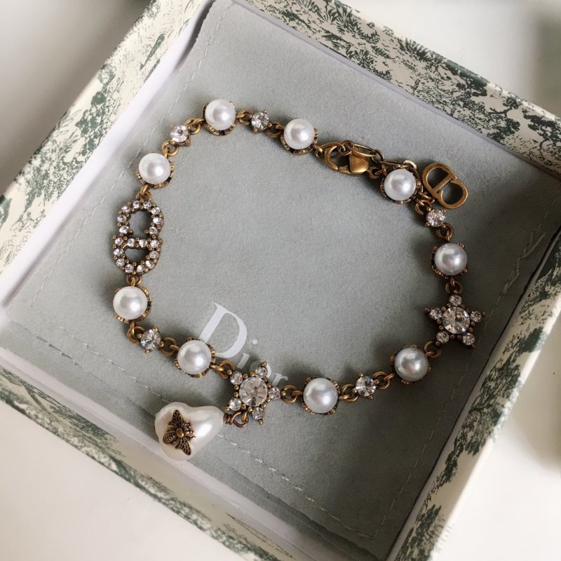 Pearl Bee Charm Brass Bracelet Silver view
