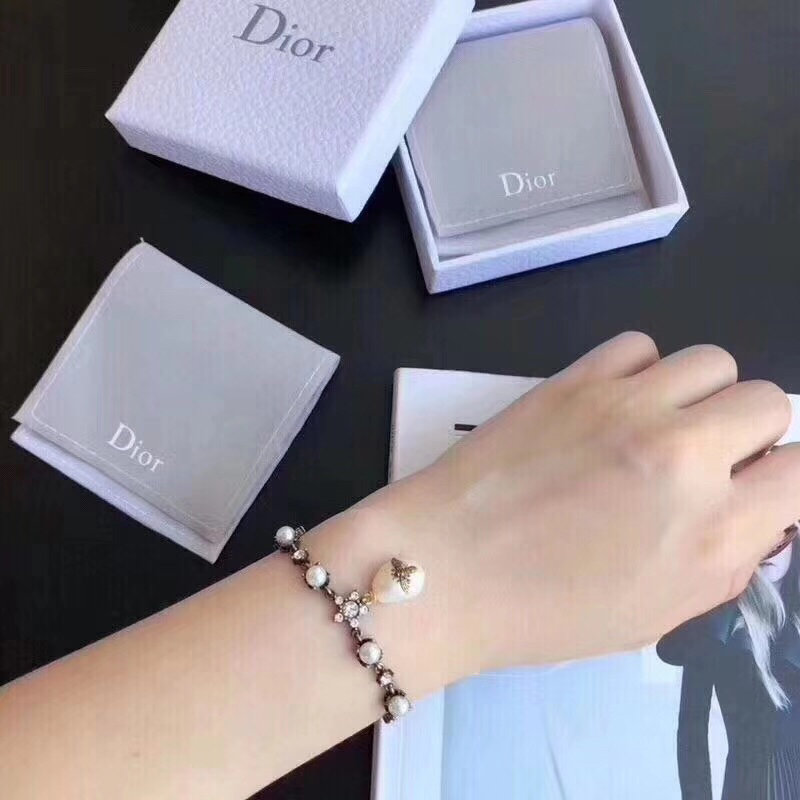 Pearl Bee Charm Brass Bracelet Silver view
