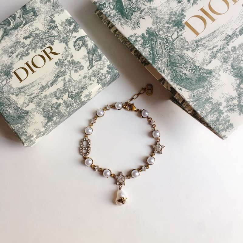 Pearl Bee Charm Brass Bracelet Silver view