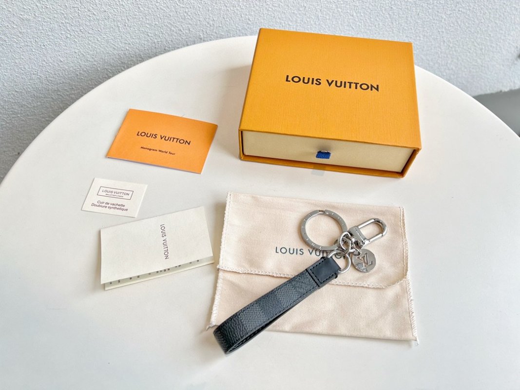 Louis Vuitton Monogram Eclipse Dragonne Keychain Black view