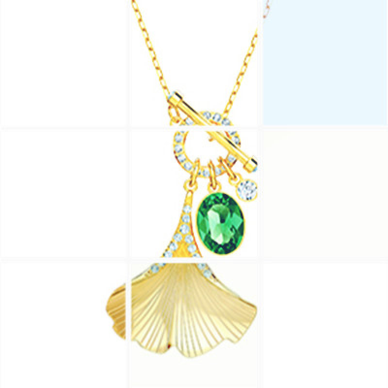 Swarovski Ginkgo Leaf Gold Crystal Green Pendant Necklace view