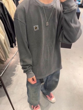 Carhartt WIP Long Sleeve Pocket Tee Charcoal view 4