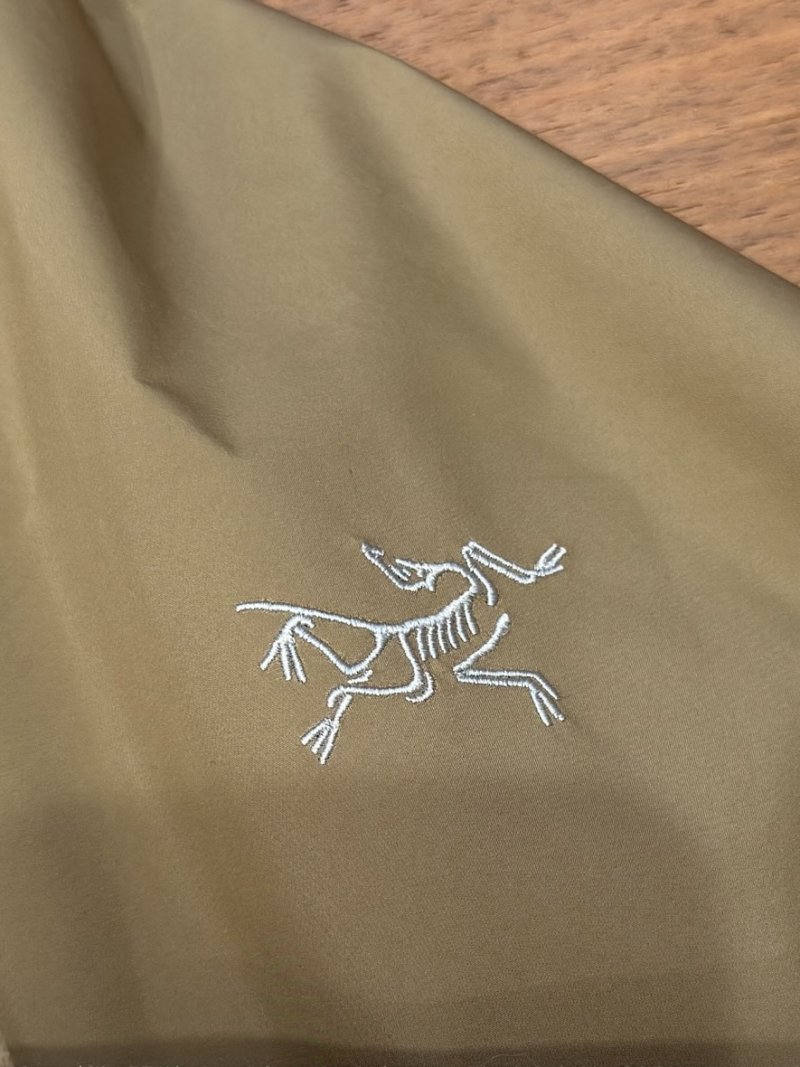 Gore-Tex Technical Hardshell Jacket Beige view