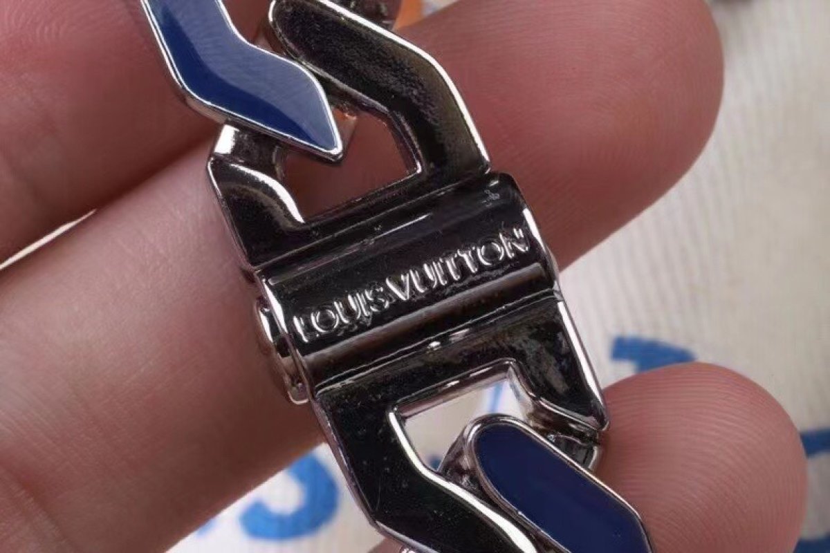 Louis Vuitton LV Blue Enamel Chain Necklace 50cm view