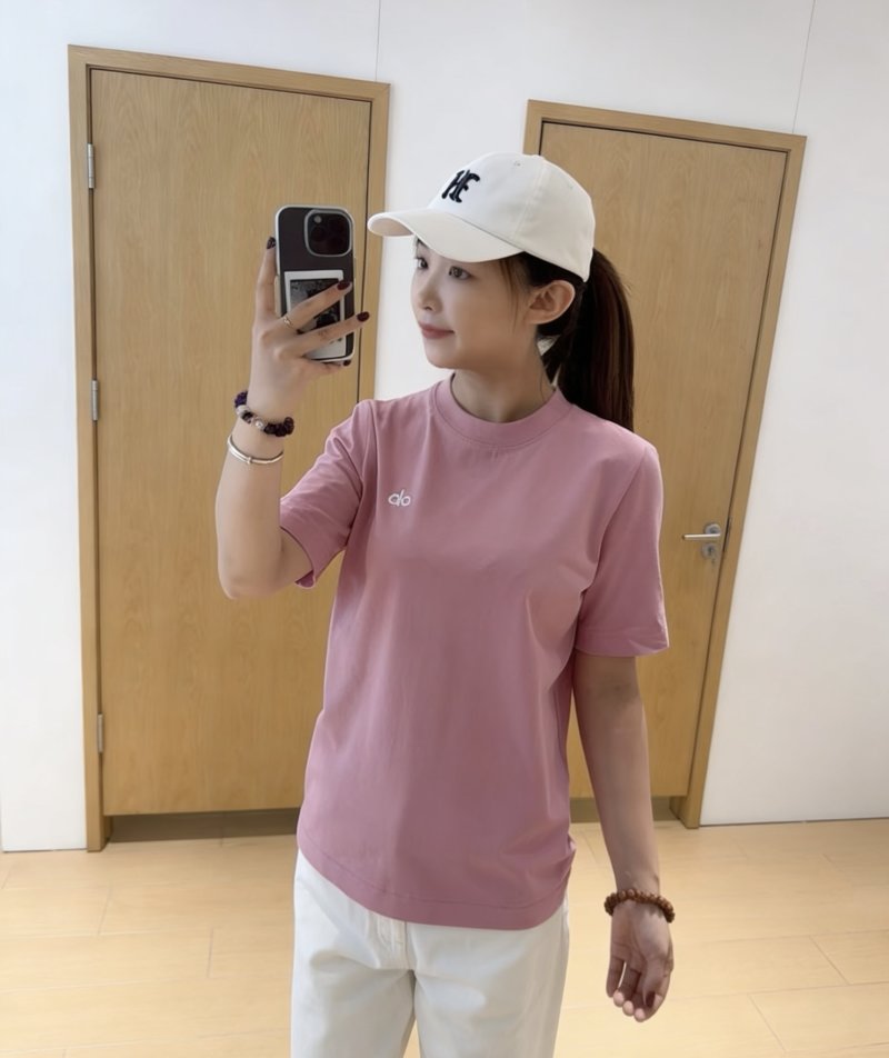 Alo Pink Crew Neck Short Sleeve T-Shirt view